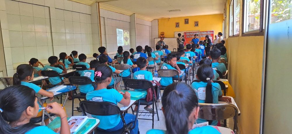 A classroom lesson in session at Yowana Sastra today